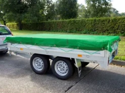 Aanhangergaasnet / Gaaskleed Groen - Diverse Maten 23 Aanhangergaasnet / Gaaskleed Groen - Diverse Maten -Optimaal Tuinonderhouds Winkel gaaskleed groen