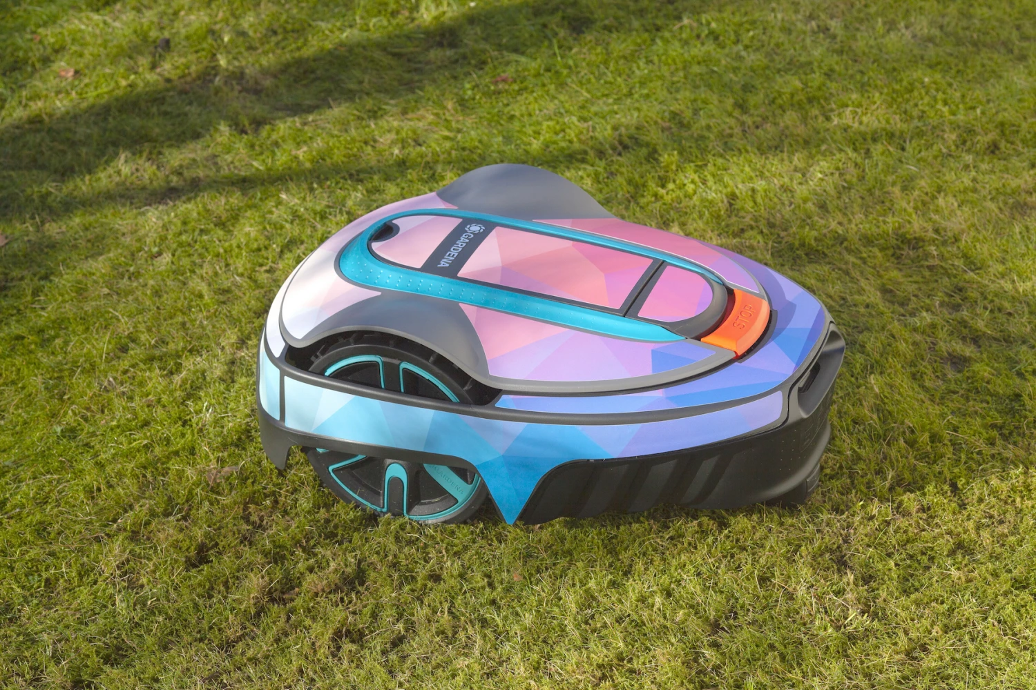 Twinckels Outfit Voor Gardena Robotmaaier 250/350/500 - Geo Roze 1 Twinckels Outfit Voor Gardena Robotmaaier 250/350/500 - Geo Roze