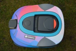 Twinckels Outfit Voor Gardena Robotmaaier 250/350/500 - Geo Roze 17 Twinckels Outfit Voor Gardena Robotmaaier 250/350/500 - Geo Roze -Optimaal Tuinonderhouds Winkel image 569