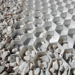 Nidagravel 129 - Grindstabilisatieplaat - Wit -Optimaal Tuinonderhouds Winkel nidagravel 129 wit grindstabilisatieplaten met grind 1